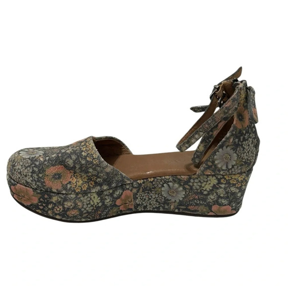Gee Wawa Anthropologie Daphne Platform Heels floral Microsuede leather Size 6.5 - Picture 5 of 14
